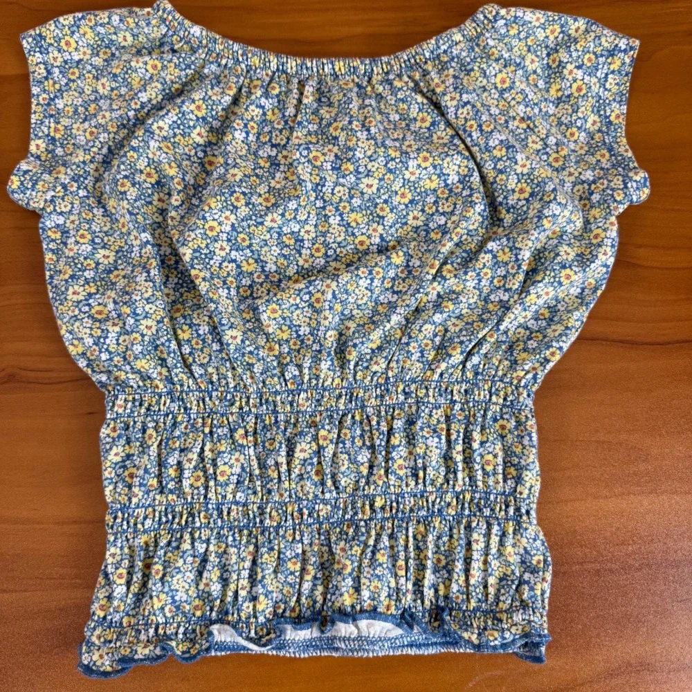 SALE OshKosh Bgosh Girls Floral Top, Smocked Bodice,‎ Blue Yellow, Size 6-6X